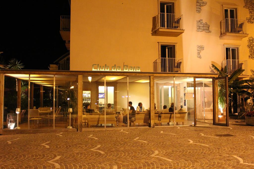 Kite & Lounge Hotel Club Da Baia Brenzone sul Garda Luaran gambar