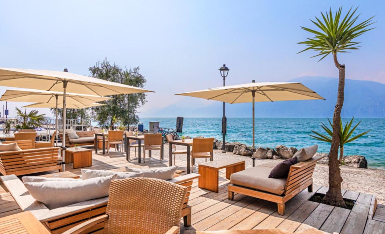 Kite & Lounge Hotel Club Da Baia Brenzone sul Garda Luaran gambar